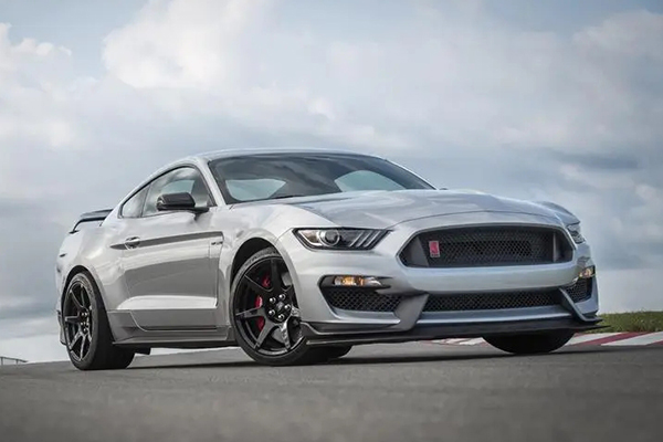 信用贷款需要什么条件：银行审批要求与个人资质标准详解