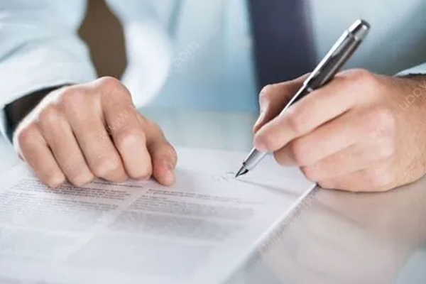 小赢卡贷利息多少？日利率年利率换算及费用构成说明