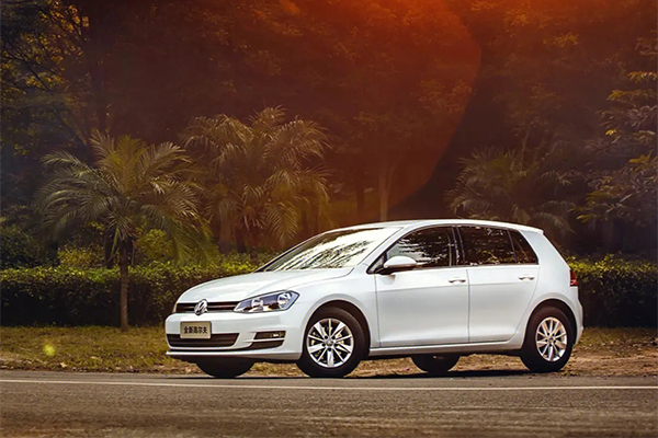 信用标准在企业融资风险评估中的核心作用